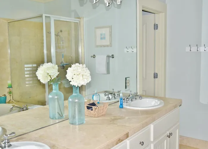 Southern Grace By Gsvr - Charming Beachfront Retreat - Free Activities And Golf Holiday home
